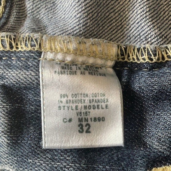 Guess Blue Straight Leg Jeans with Signature Pocket Design - Picture 11 of 11